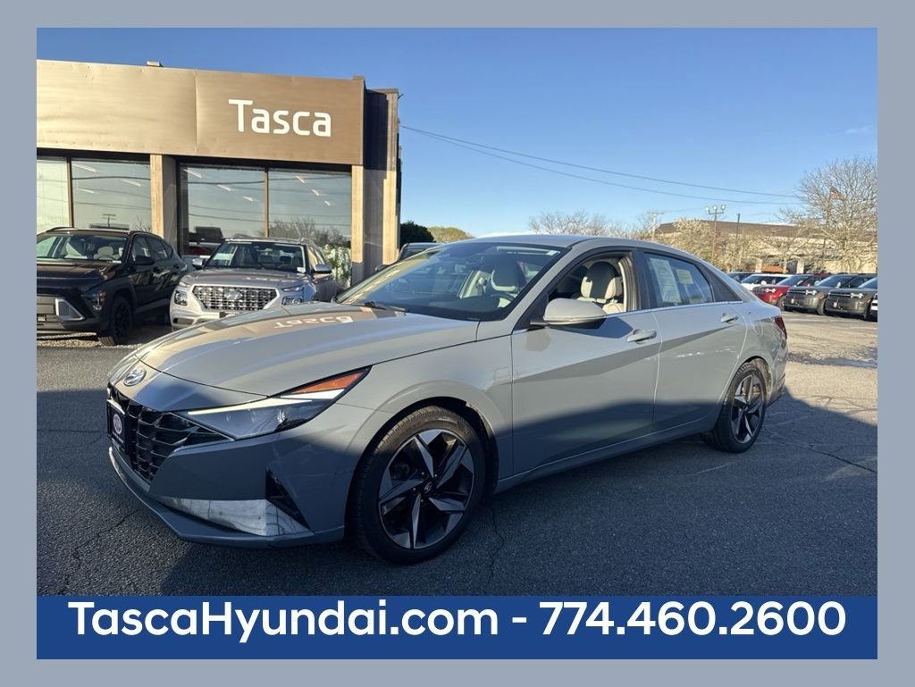 2021 Hyundai Elantra 2.0 Limited IVT's photo