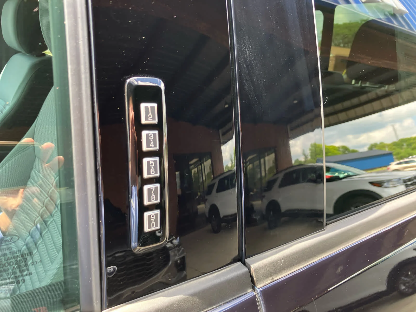 2023 Ford F-150 XLT - Photo 6