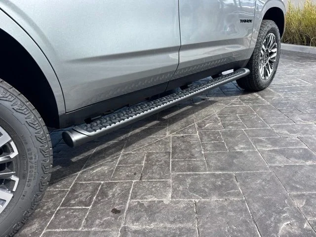 New 2026 Gray Chevrolet Z71 image 7