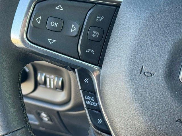 New 2026 Granite Crystal Metallic Clear-Coat Exterior Paint RAM LARAMIE image 16