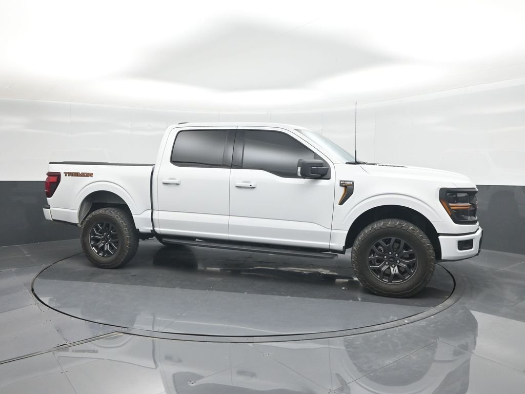 Used 2025 White Ford Tremor image 11
