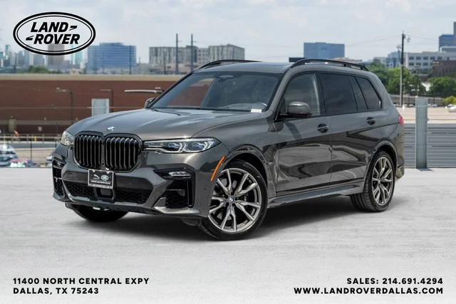 2022 BMW X7 M50i