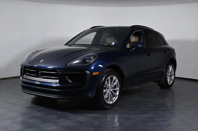 2023 Porsche Macan 
