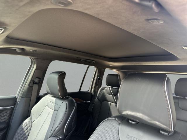 New 2026 Copper Shino Metallic Clear-Coat Exterior Paint Jeep Summit image 27