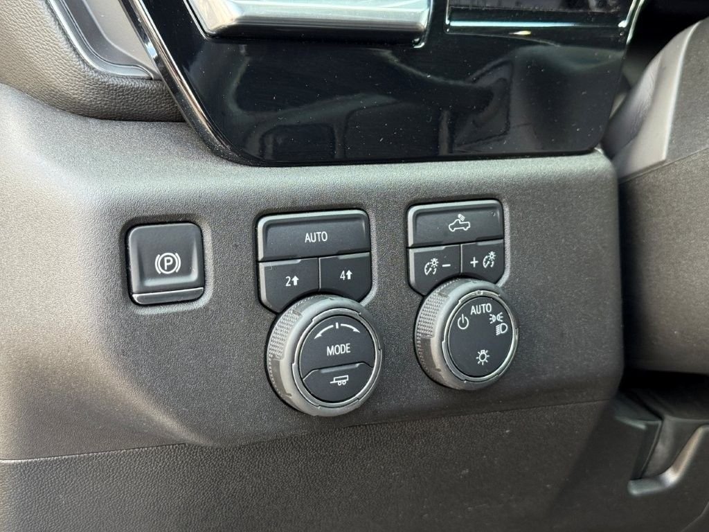 Used 2026 Blue Chevrolet LT image 13