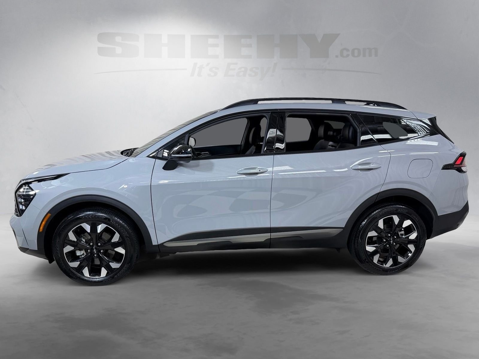 Used 2024 Gray Kia X-Line image 17
