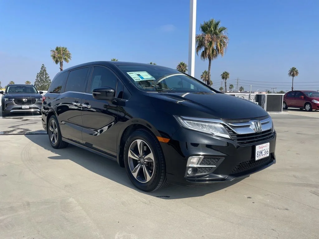 2019 Honda Odyssey Touring's photo