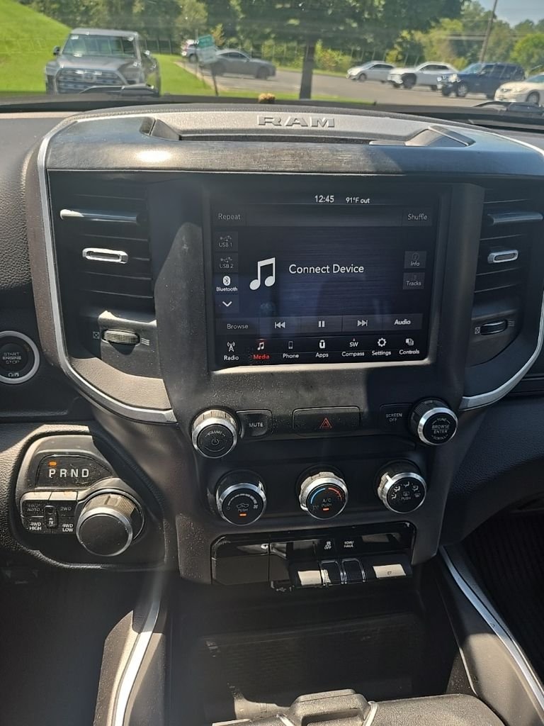 Used 2020 White Ram Big Horn/Lone Star image 9
