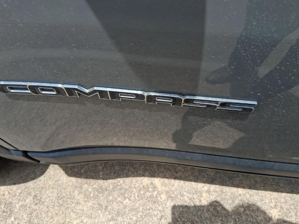 Used 2019 Gray Jeep Limited image 14