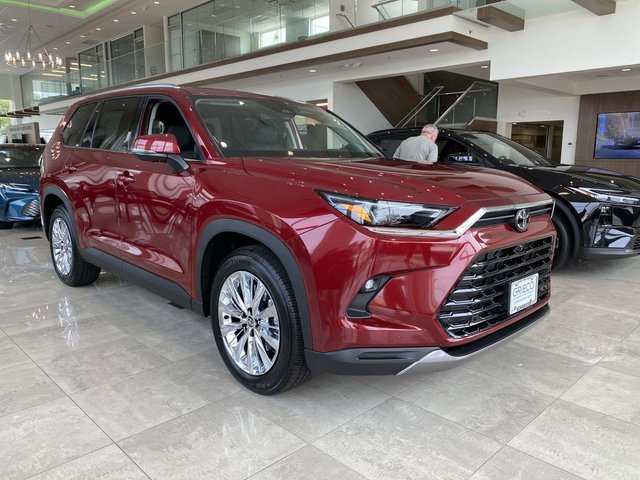 2026 Toyota Grand Highlander Platinum