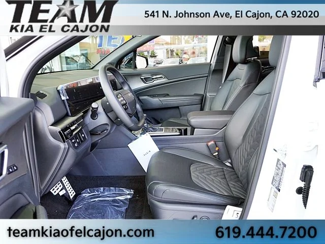 New 2026 White Kia X-Pro Prestige image 18