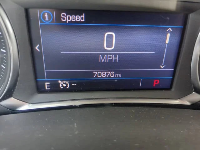 Used 2024 Sterling Metallic GMC SLE image 21