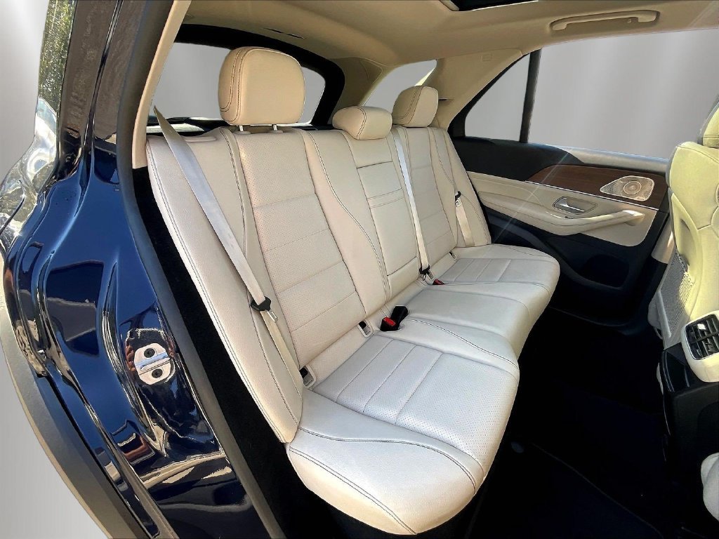 Certified Used 2022 Lunar Blue Metallic Mercedes-Benz GLE 350 image 26