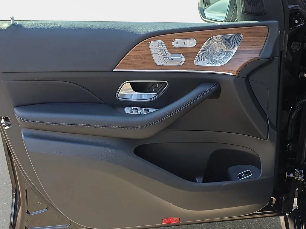 2025 Mercedes-Benz GLE GLE350 - Photo 31