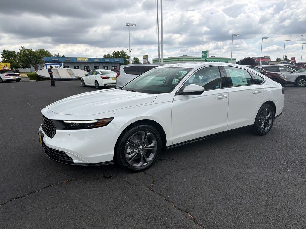 2026 Honda Accord Hybrid EX-L's photo