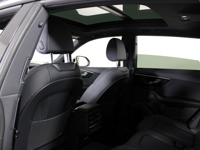 Used 2026  Audi 55 Premium image 22