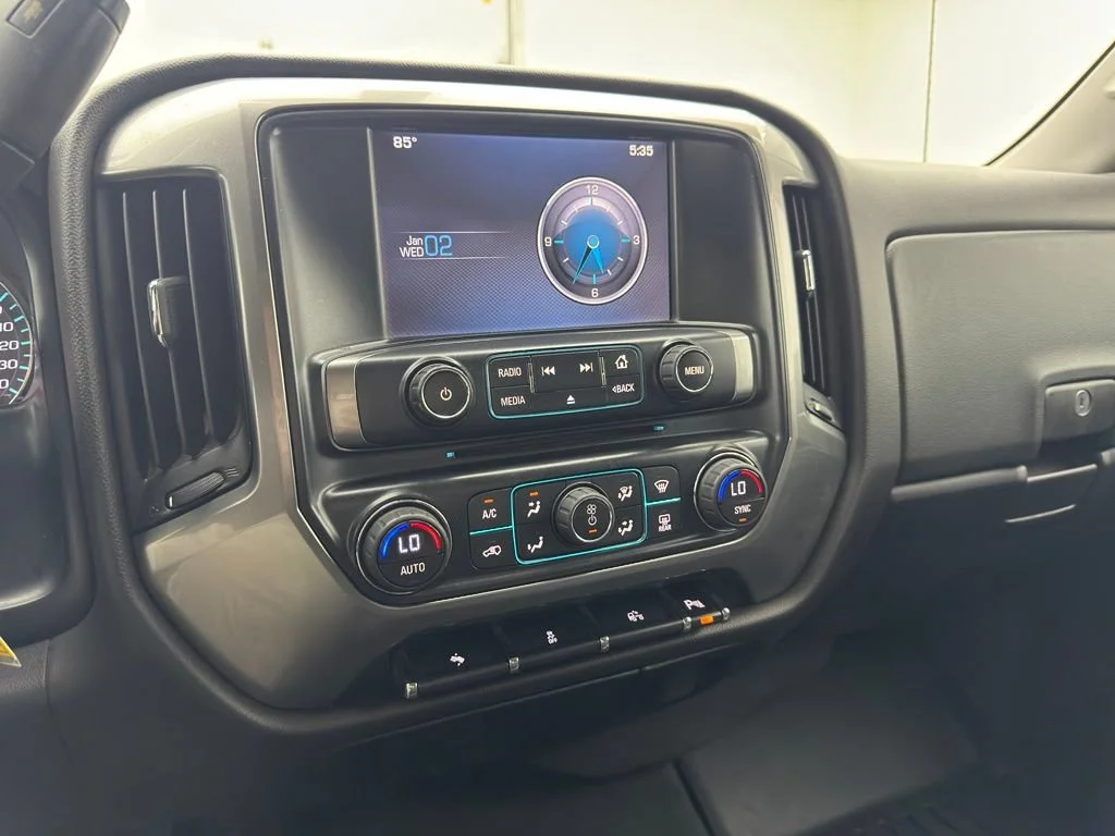 Used 2014 DEEP RUBY METALLIC Chevrolet LT image 17