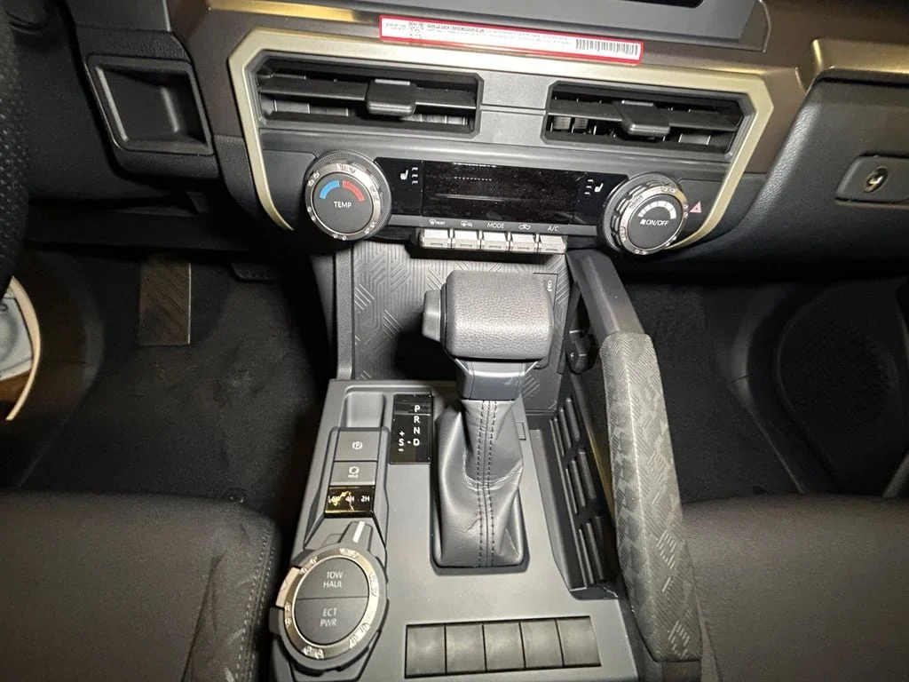 New 2026 Ice Cap Toyota SR5 image 11