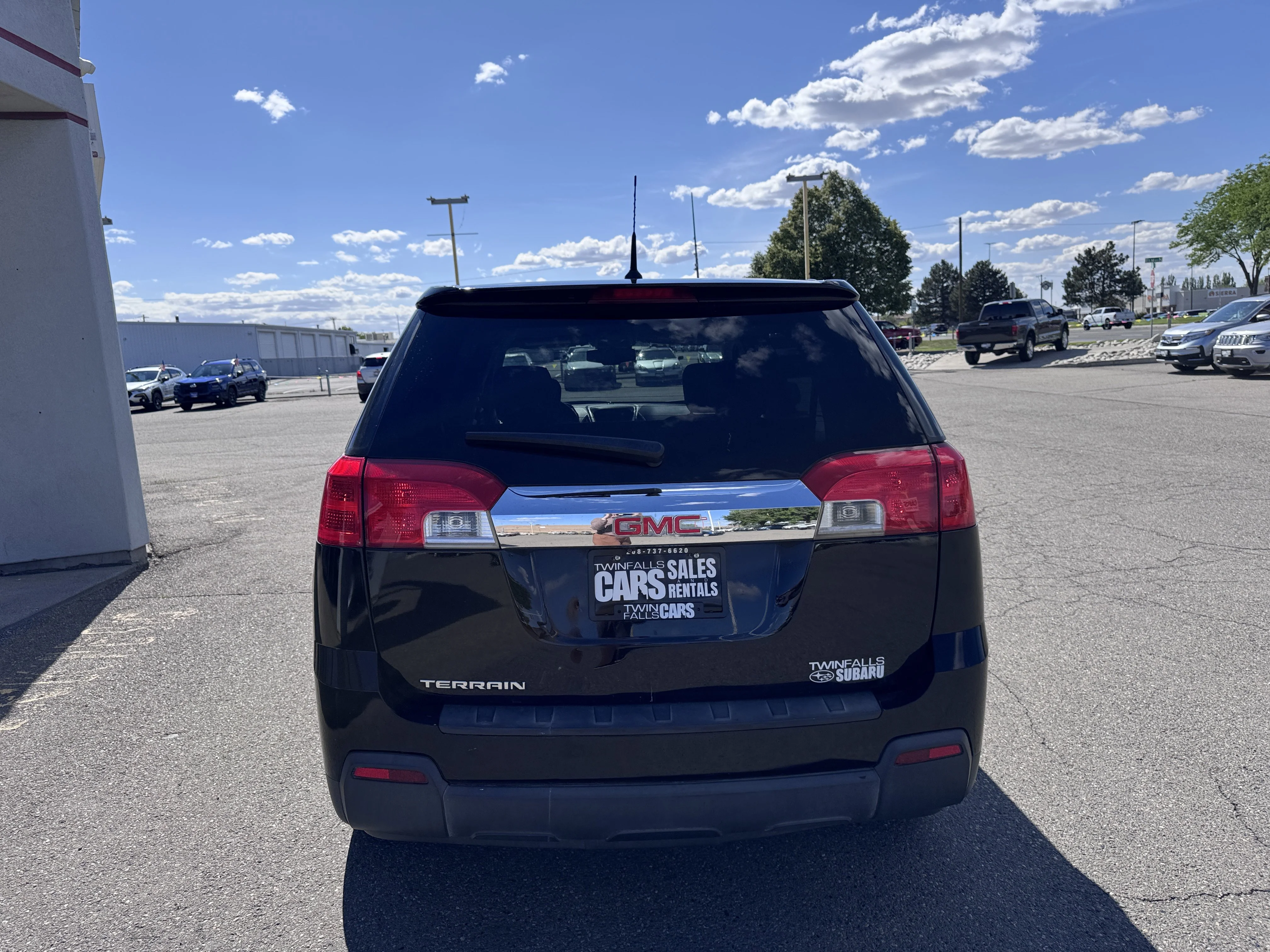 Used 2013 Onyx Black GMC SLE image 7