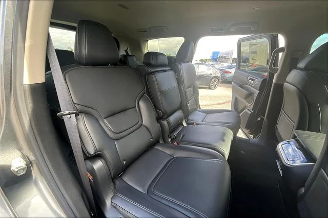 2026 Nissan Armada SV - Photo 10