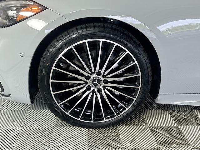 New 2026 MANUFAKTUR Alpine Grey Mercedes-Benz C 300 image 30