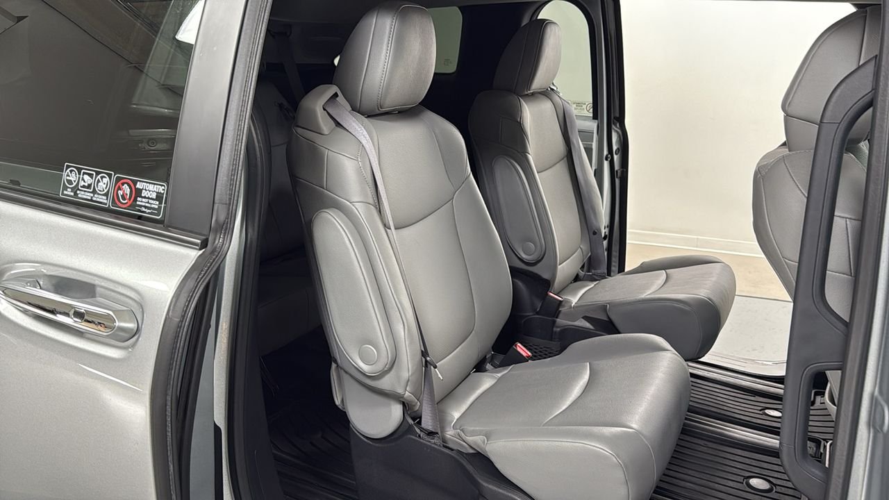 Used 2025 Silver Toyota XLE image 18