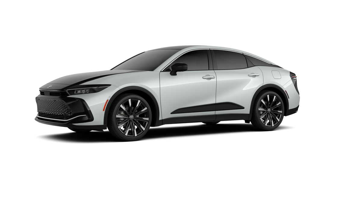 New 2026 Oxygen White with Black bi-tone Toyota Platinum image 24