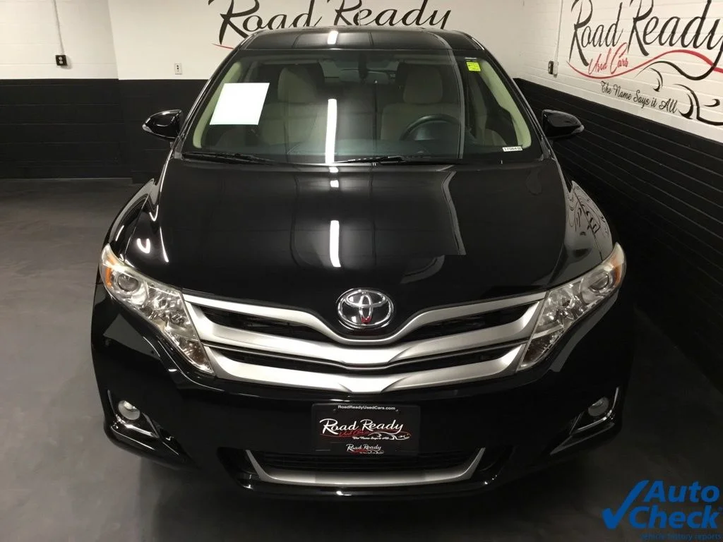 Used 2014 Black Toyota LE image 4