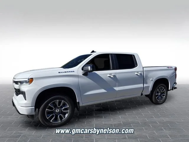 New 2026 Summit White Chevrolet RST image 3