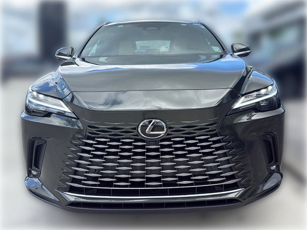Certified Used 2025 NORI GREEN PEARL Lexus Premium image 3