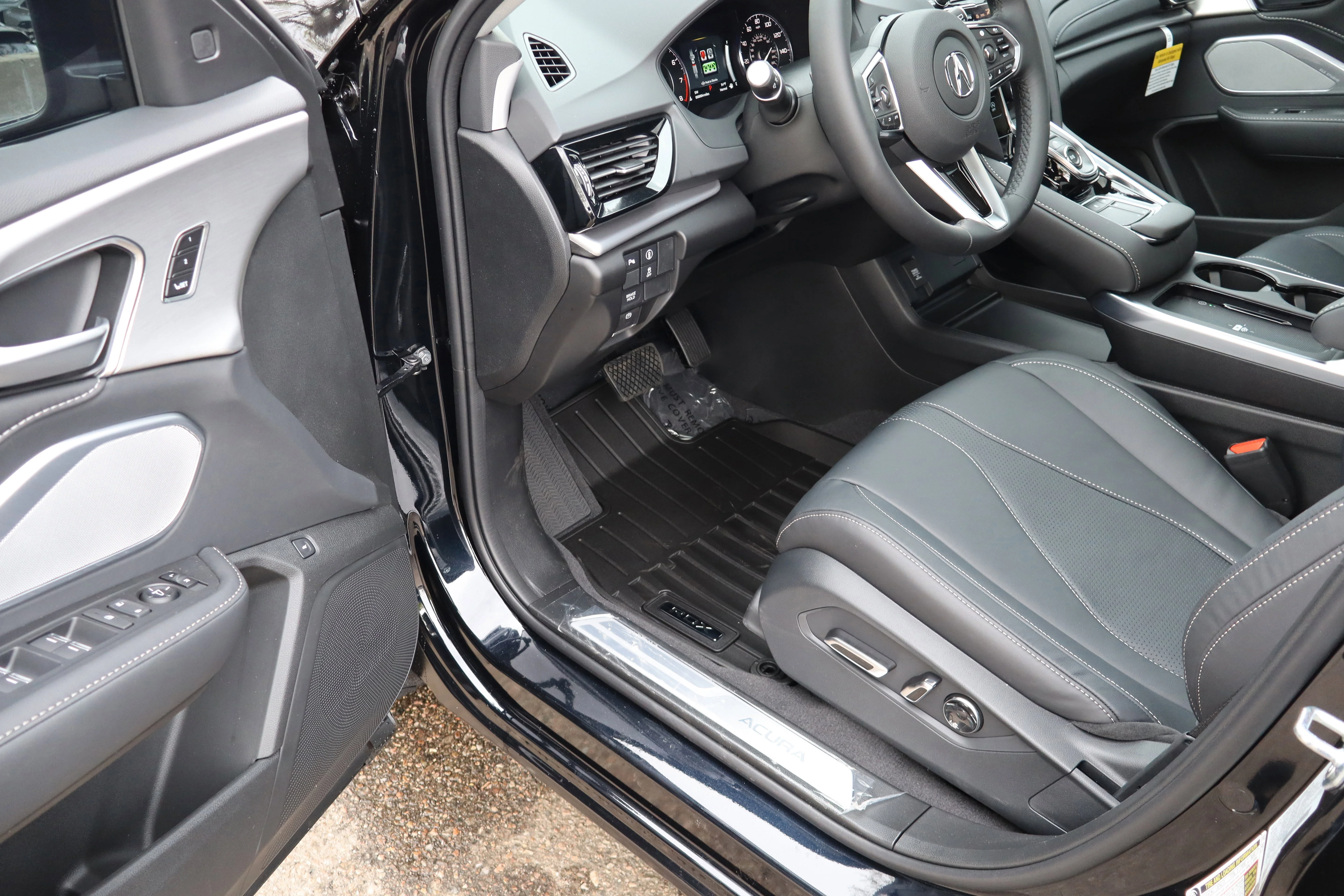 New 2026 Majestic Black Pearl Acura w/Technology Package image 23
