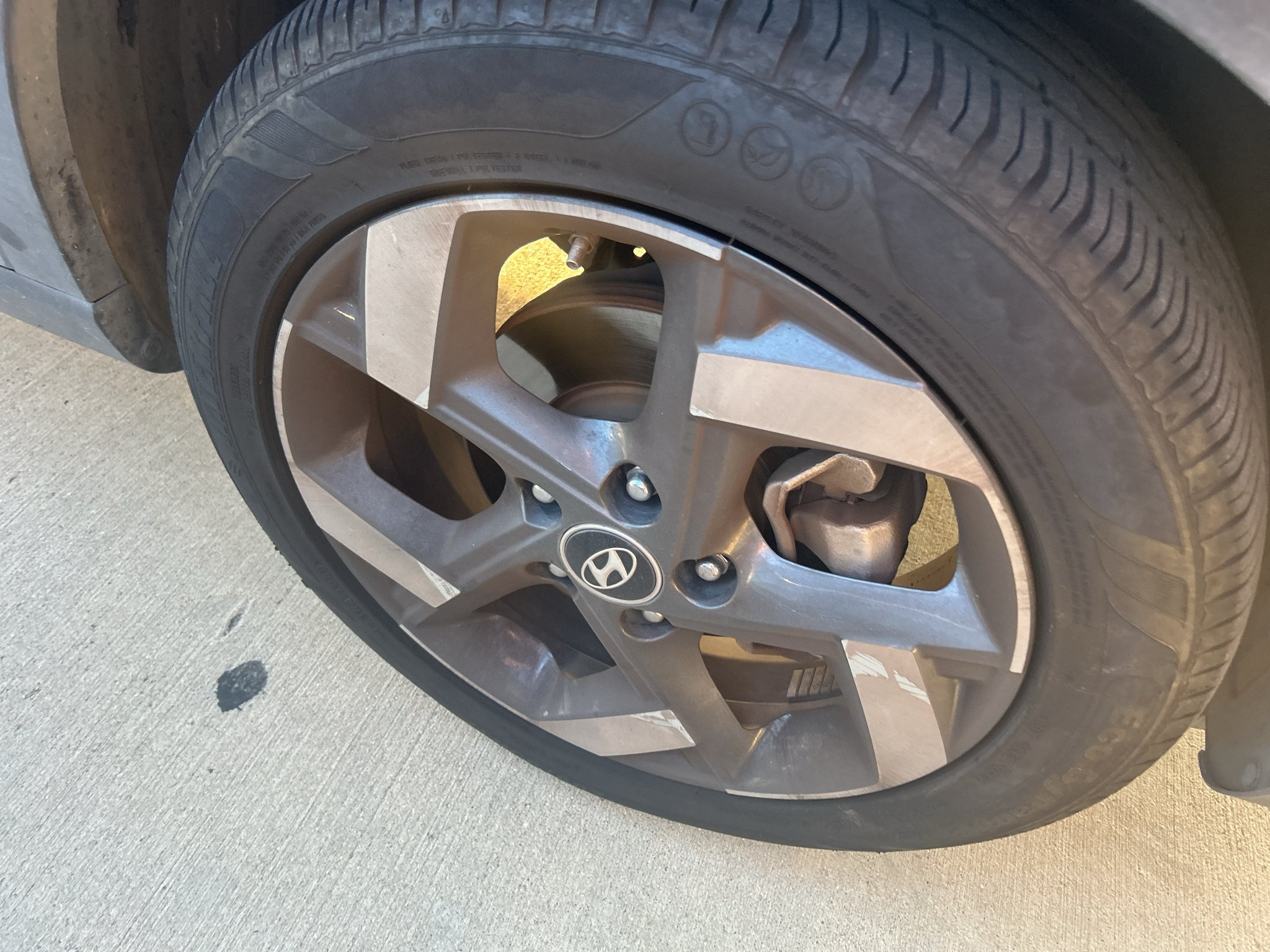 Used 2021 Hyundai Venue SEL with VIN KMHRC8A30MU064099 for sale in Brookshire, TX