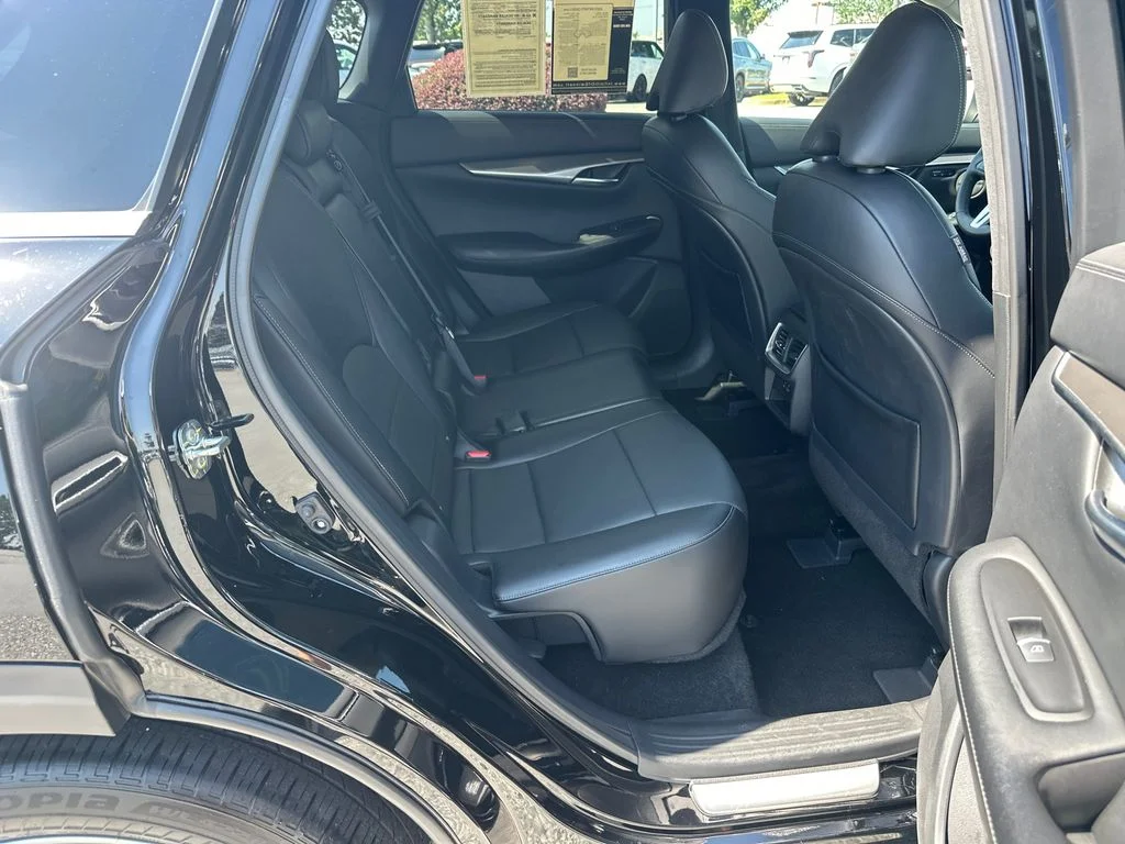Used 2023 Black INFINITI LUXE image 13