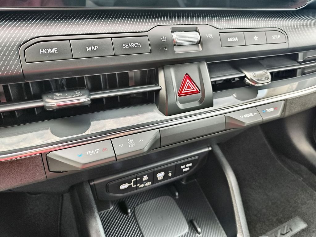 Used 2025 Black Kia GT-Line image 19