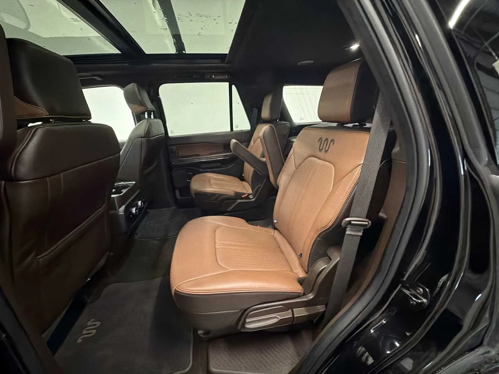 Used 2022 Agate Black Metallic Ford King Ranch image 25