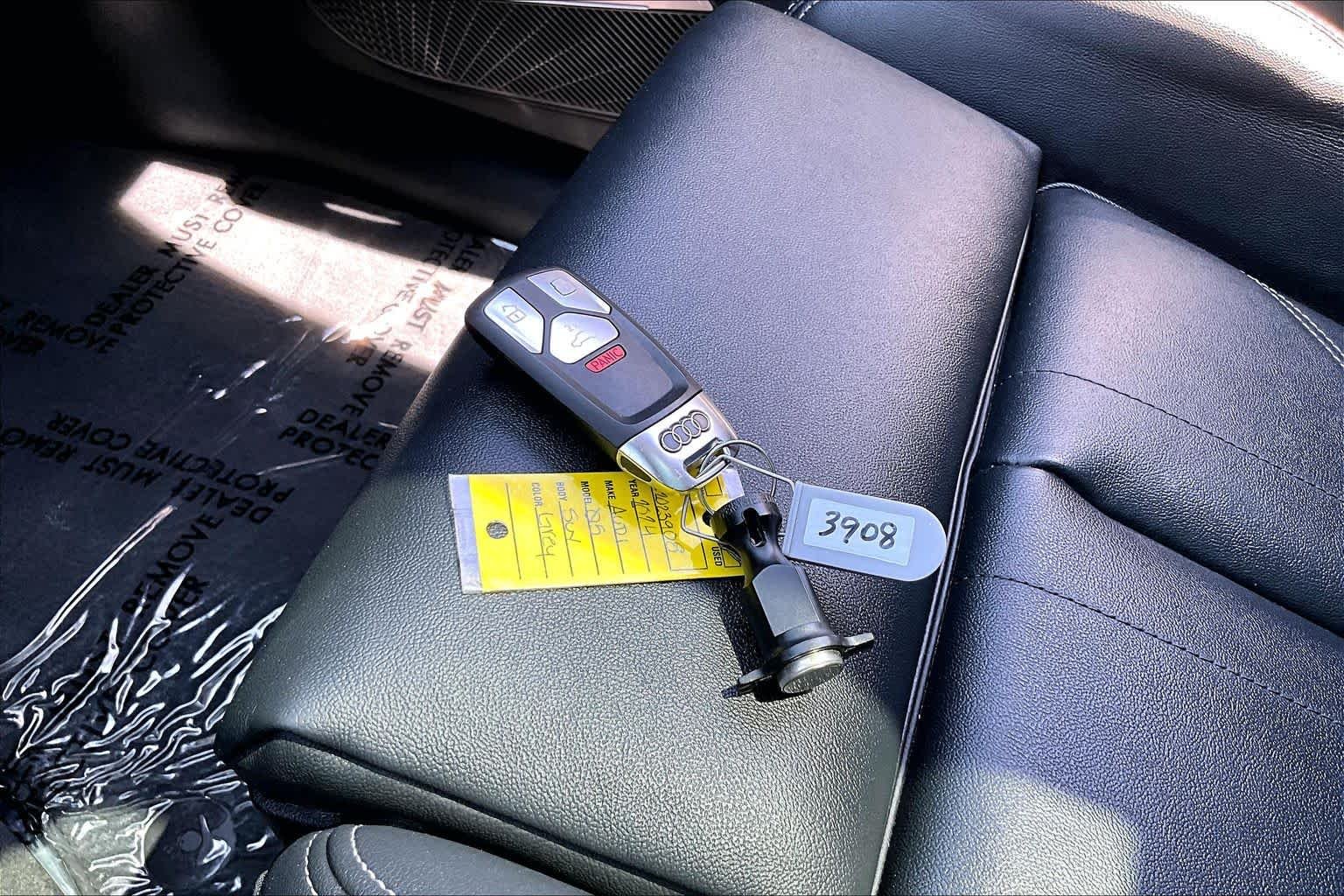 Used 2024 Daytona Gray Pearl Effect Audi S line Premium Plus image 14