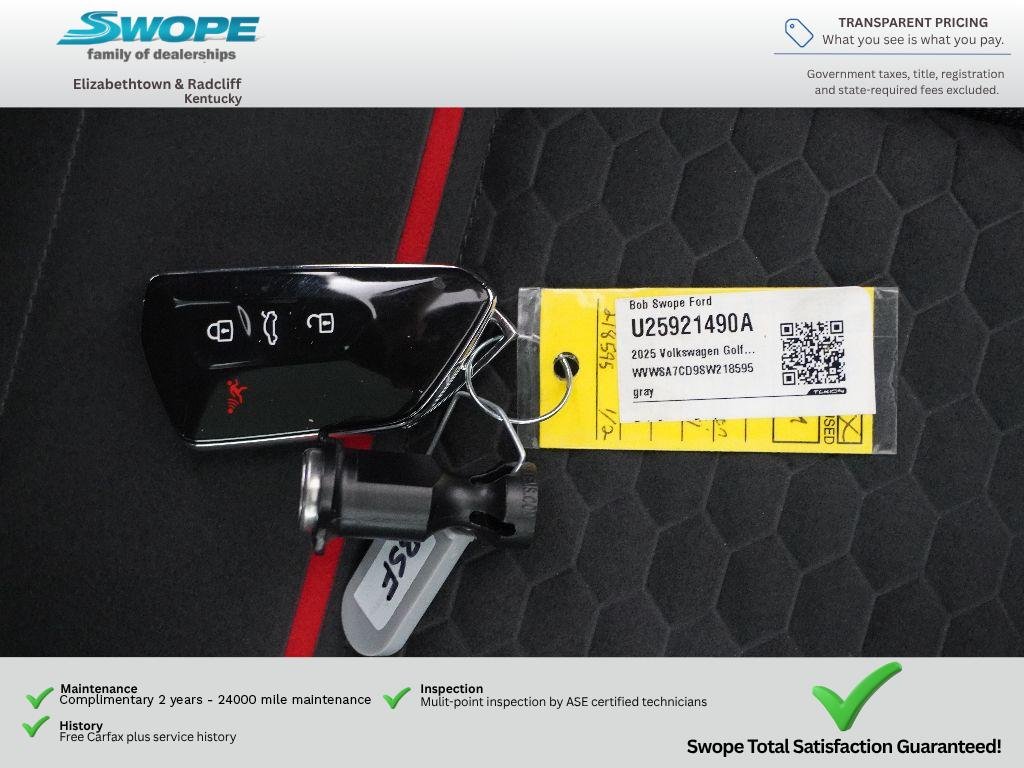 Used 2025 Moonstone Gray Volkswagen SE image 35
