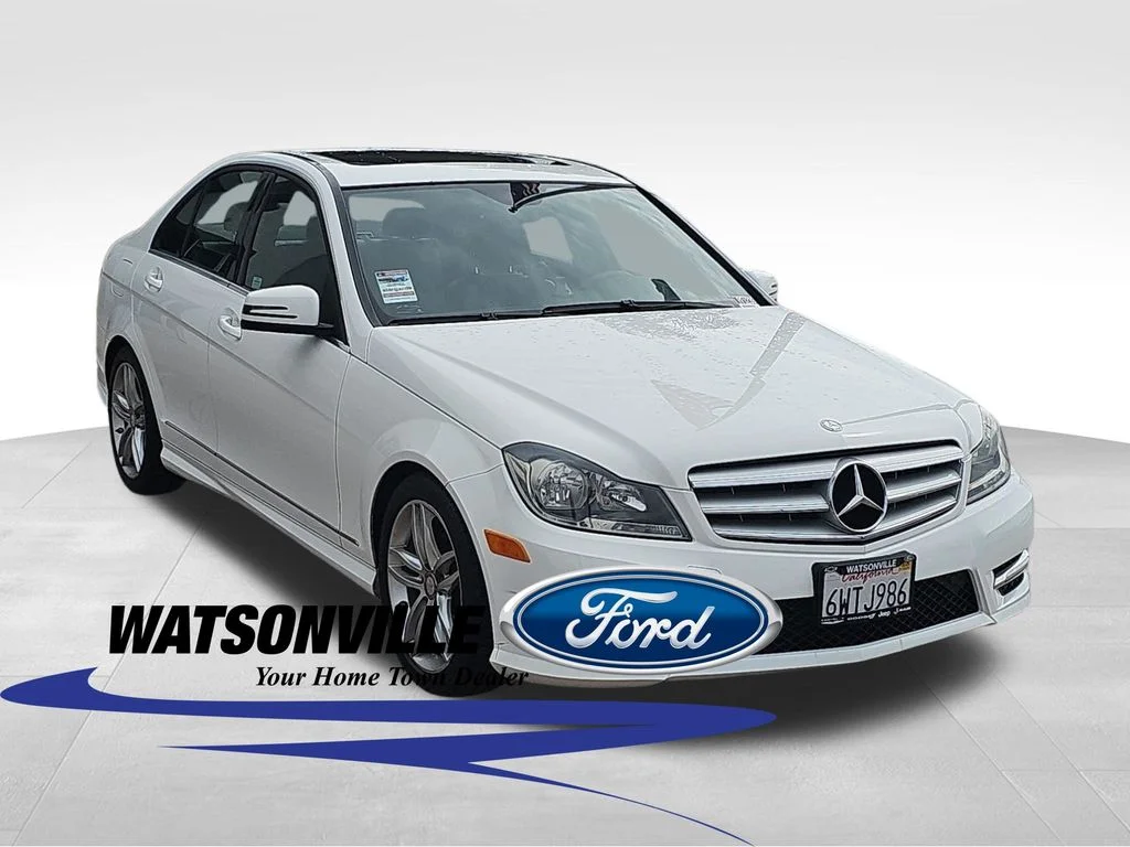 2013 Mercedes-Benz C-Class's photo