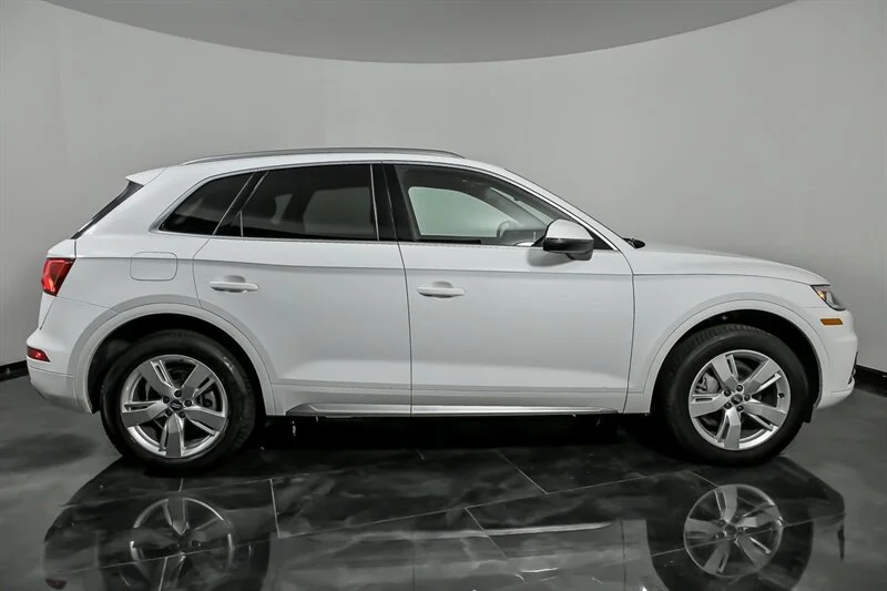 Used 2018 Ibis White Audi 2.0T quattro Premium Plus image 10