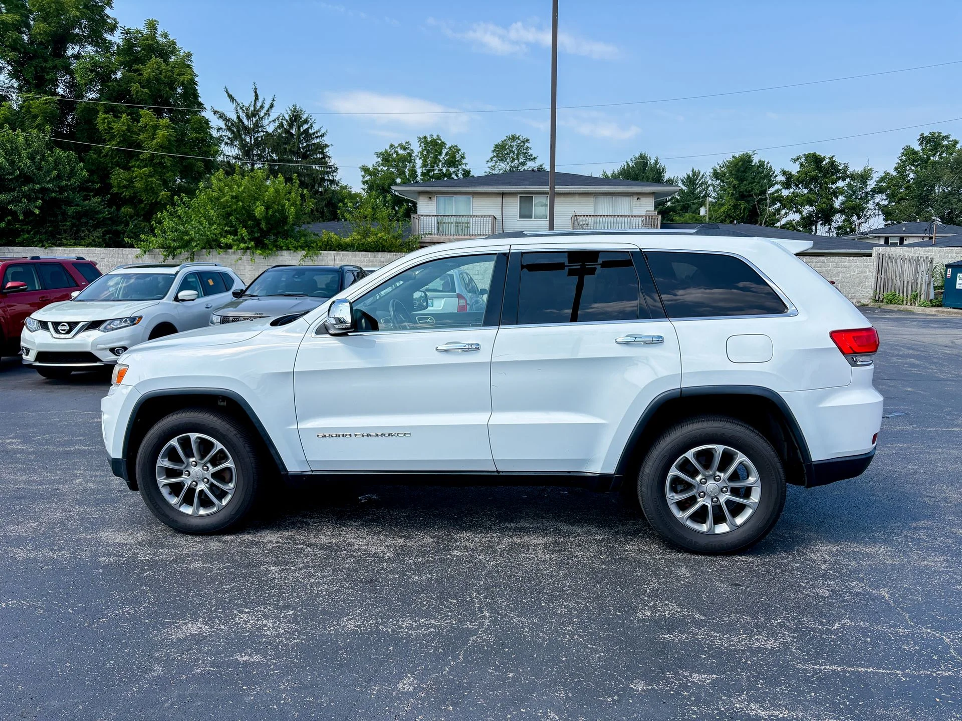 Used 2016 White Jeep Limited image 5