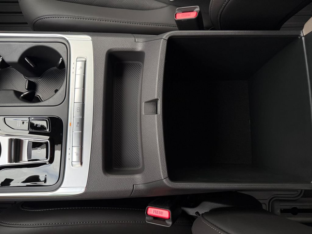 New 2026 Ceramic Silver Kia EX image 31