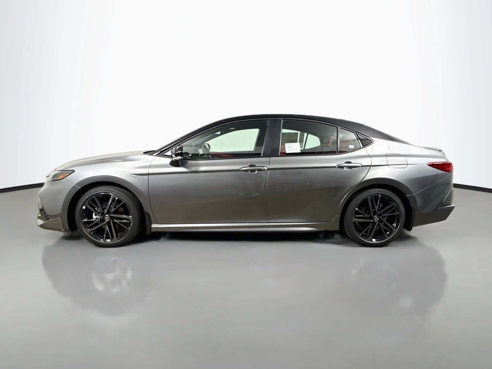 New 2026 Heavy Metal with Midnight Black Metallic roof Toyota XSE image 3