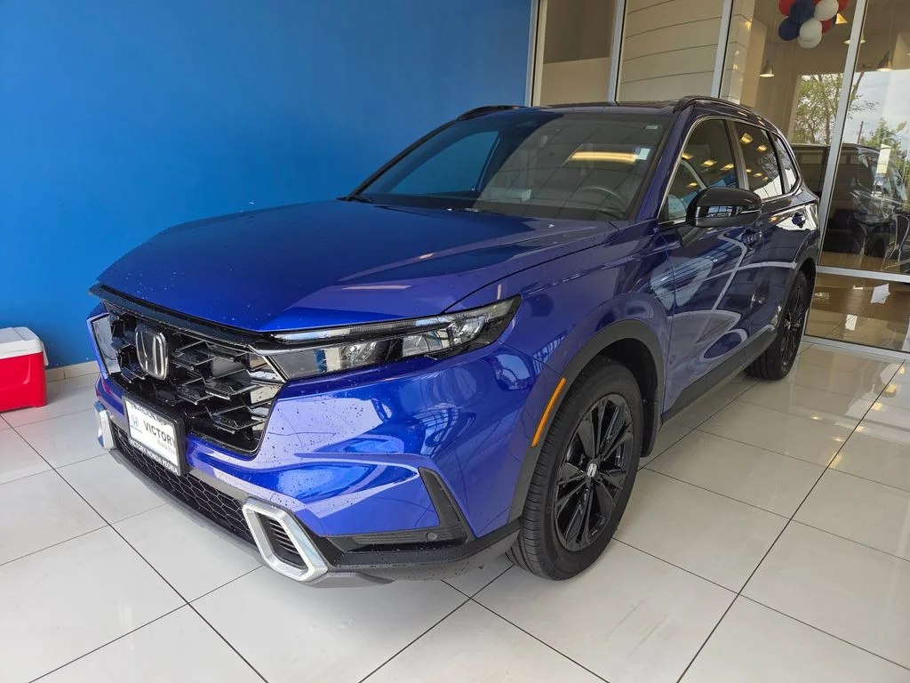 2025 Honda CR-V Hybrid Sport Touring AWD's photo
