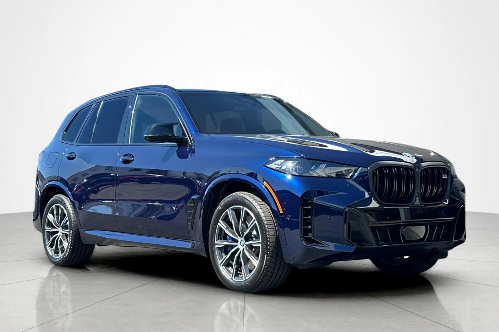 2026 BMW X5 M60i - Photo 7