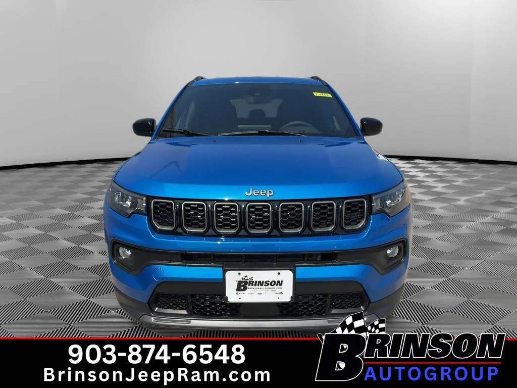 New 2026 Hydro Blue Pearlcoat Jeep Latitude Altitude image 2