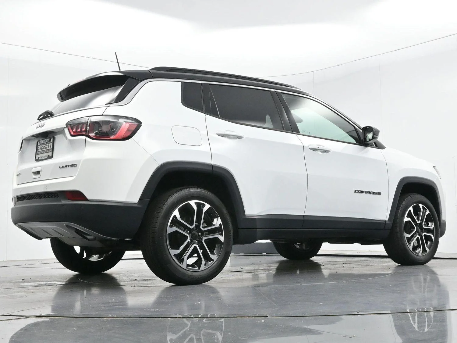 Used 2023 Bright White Clearcoat Jeep Limited image 49