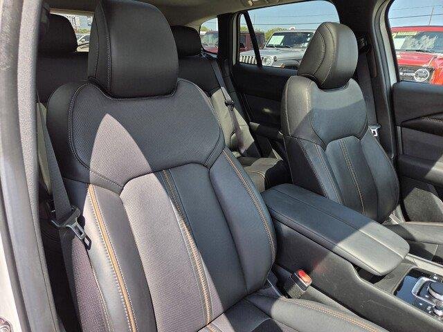 Used 2025 Wind Chill Pearl Mazda 2.5 S Premium Plus Package image 32
