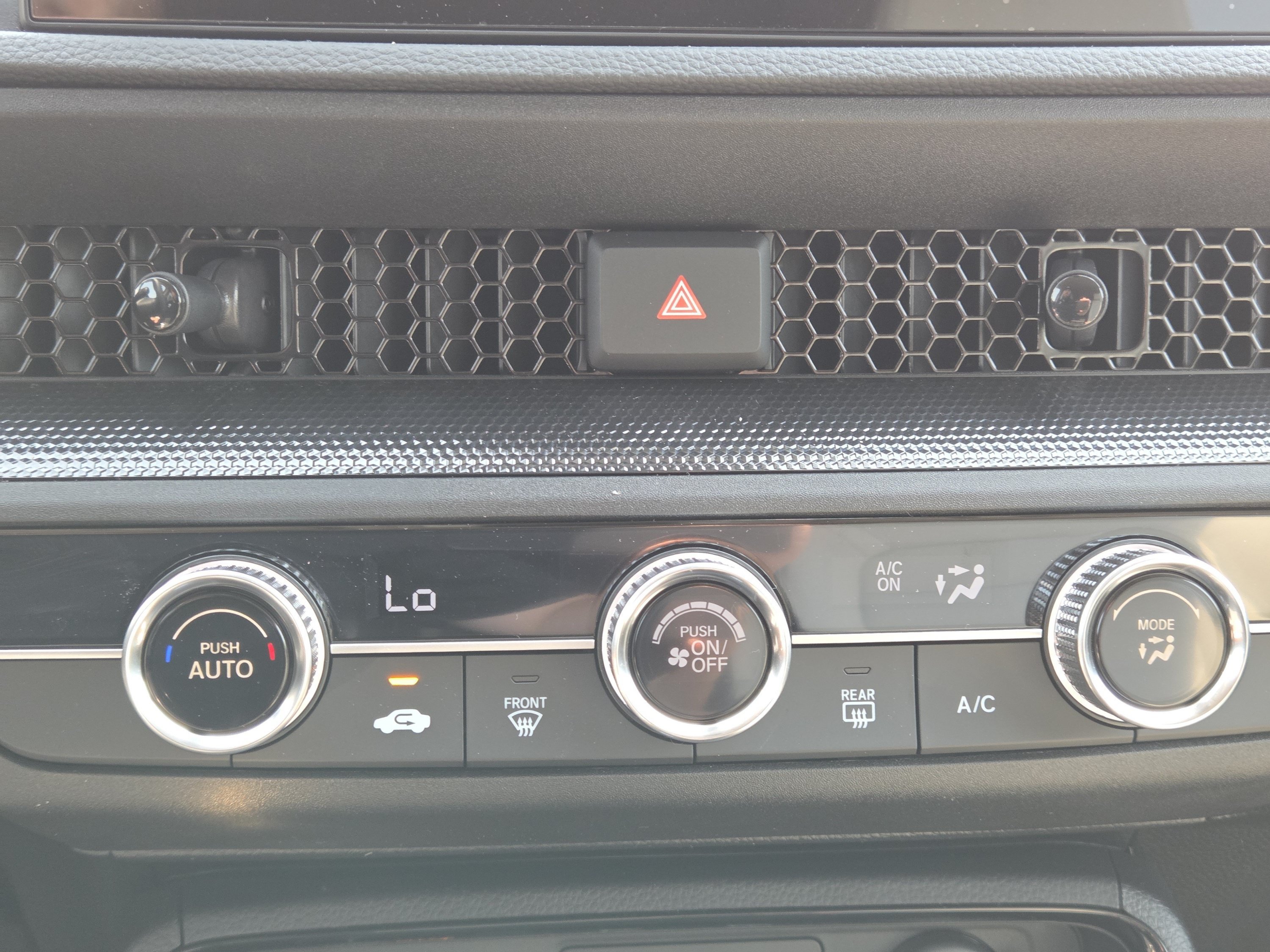 2026 Honda CR-V LX - Photo 36