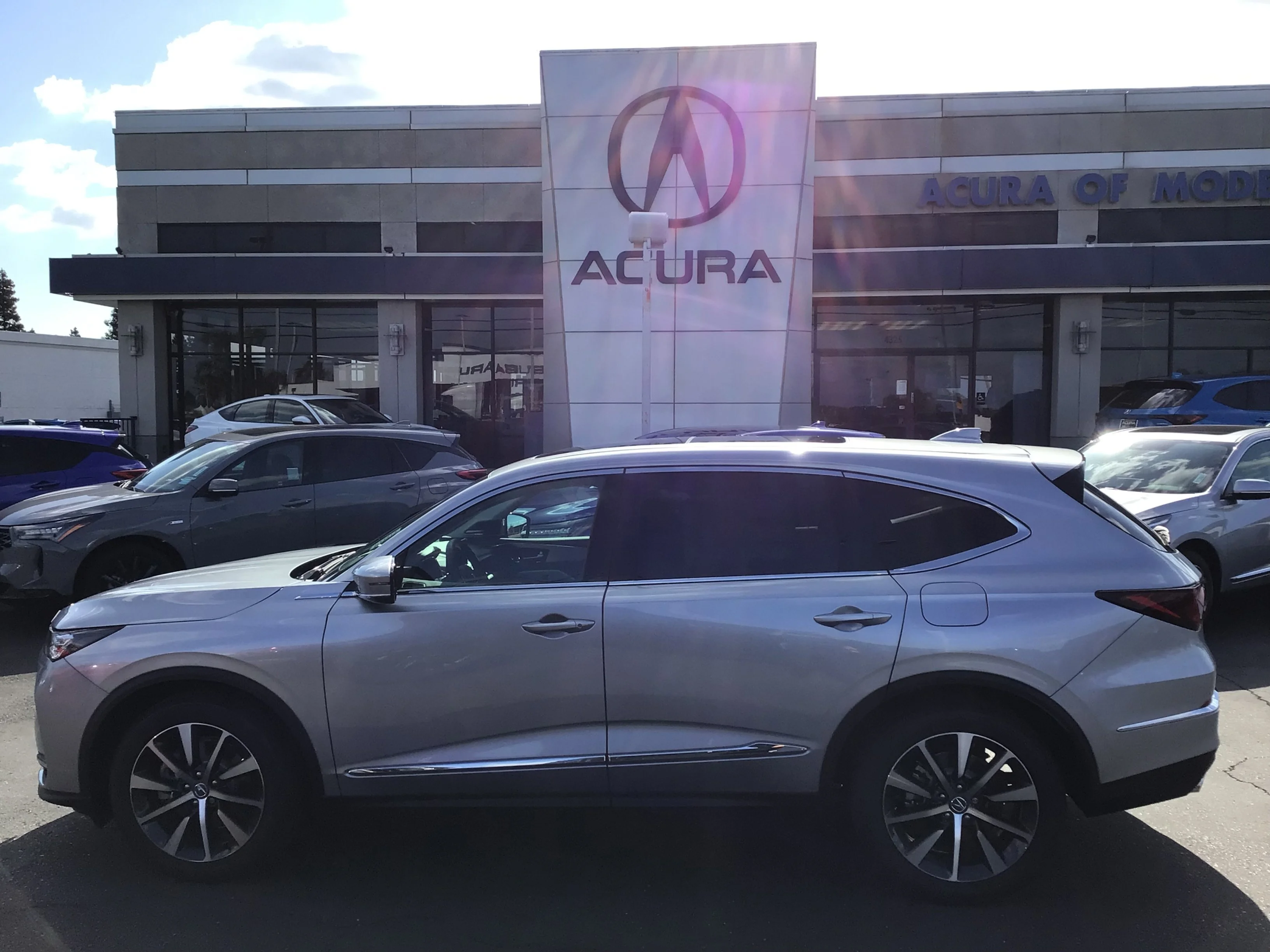 2026 Acura MDX SH-AWD w/Technology Package's photo