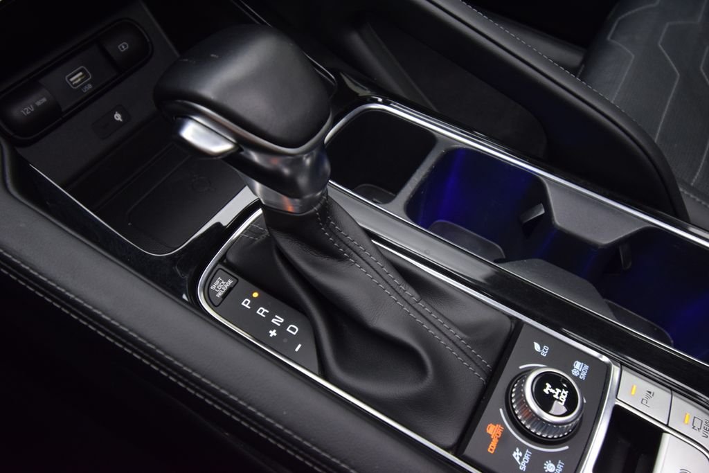 Used 2022 Black Kia SX image 22
